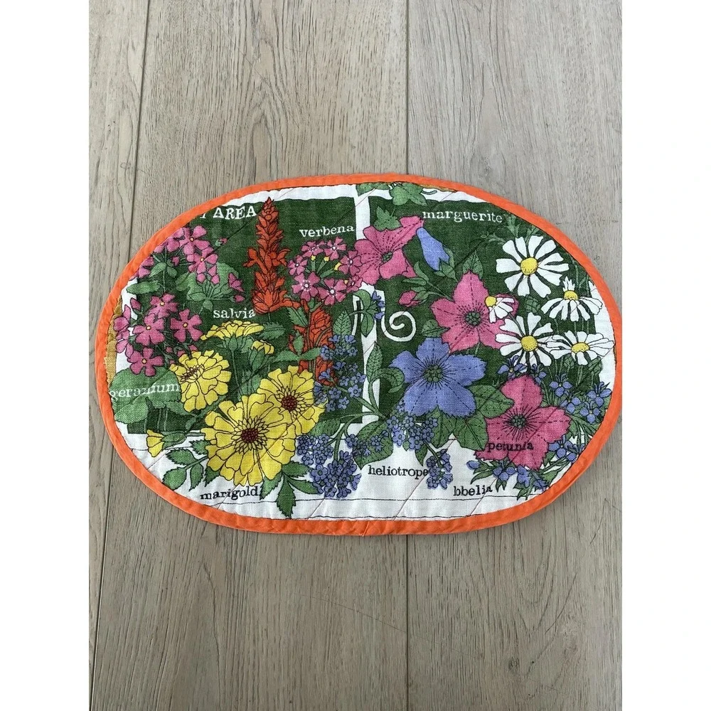 Quilted Reversible Oval Placemats Set Of 4 Fruit Floral Garden Cotton Multicolor